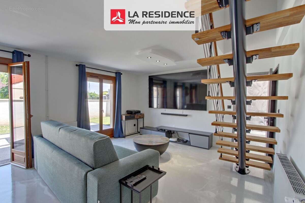Maison 123 m² à Aubevoye  - photo 4