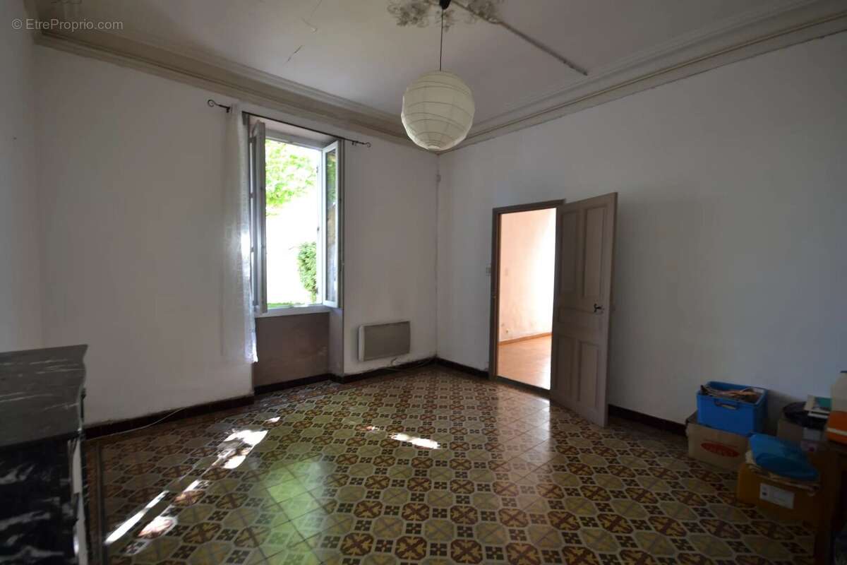 Maison à CABANNES