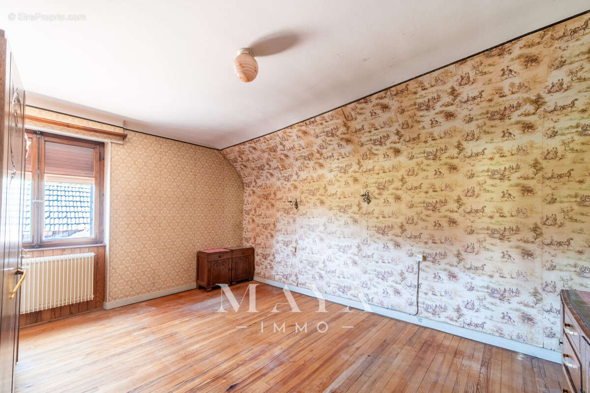 ILLTAL, maison de 123m2 sur 17,42 ares de terrain. - photo 9