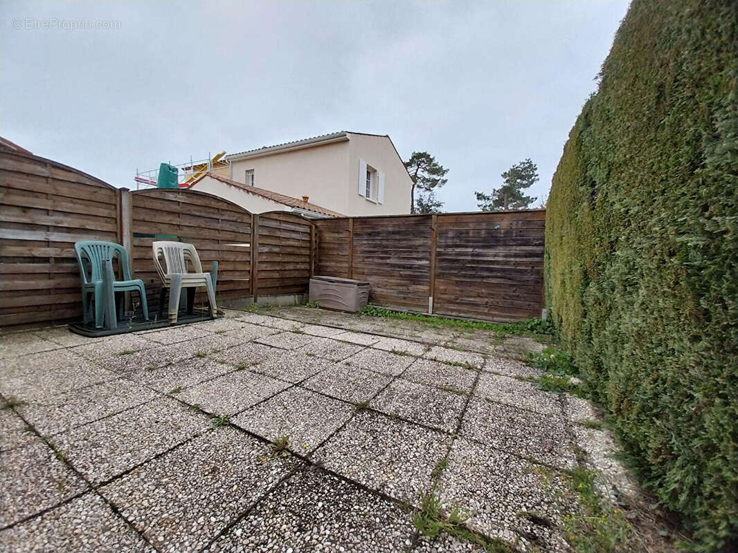 Maison à SAINT-GEORGES-DE-DIDONNE