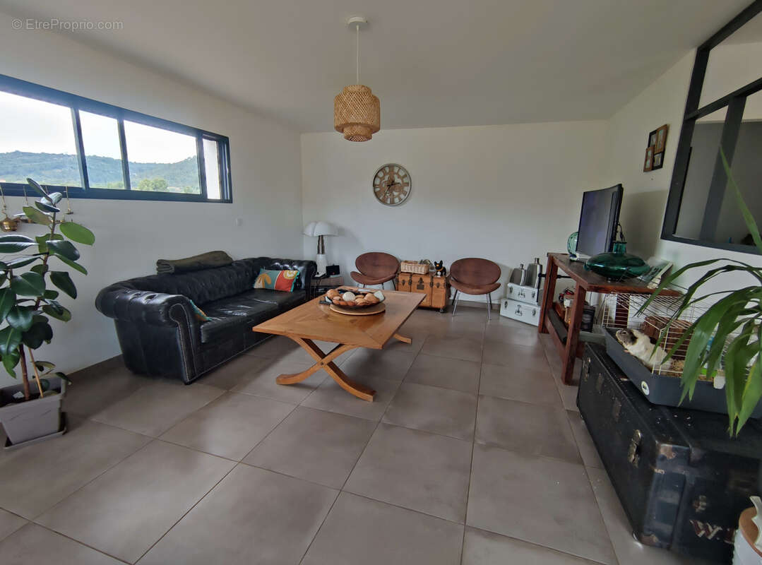 Villa independante 126m2 sur 921 m2 de terrain vue degagee - photo 11
