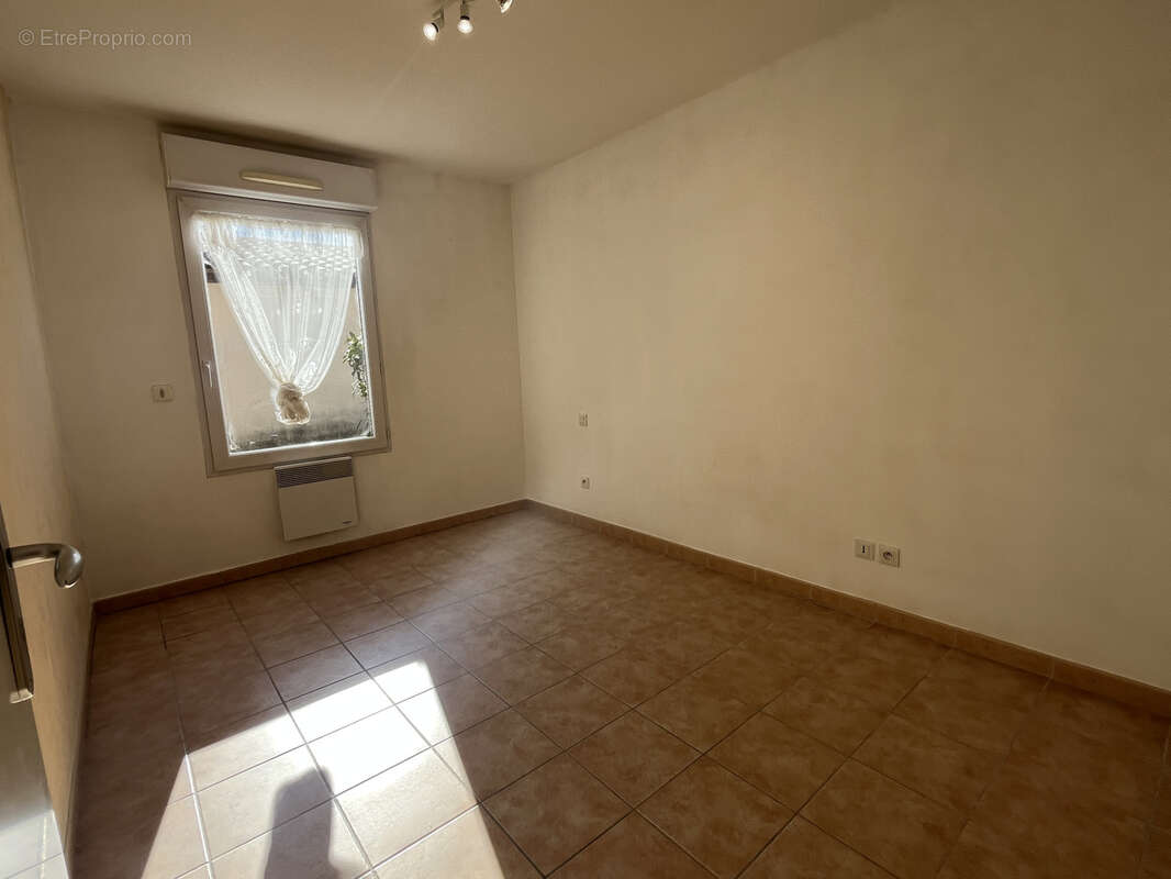 Maison à LA CALMETTE