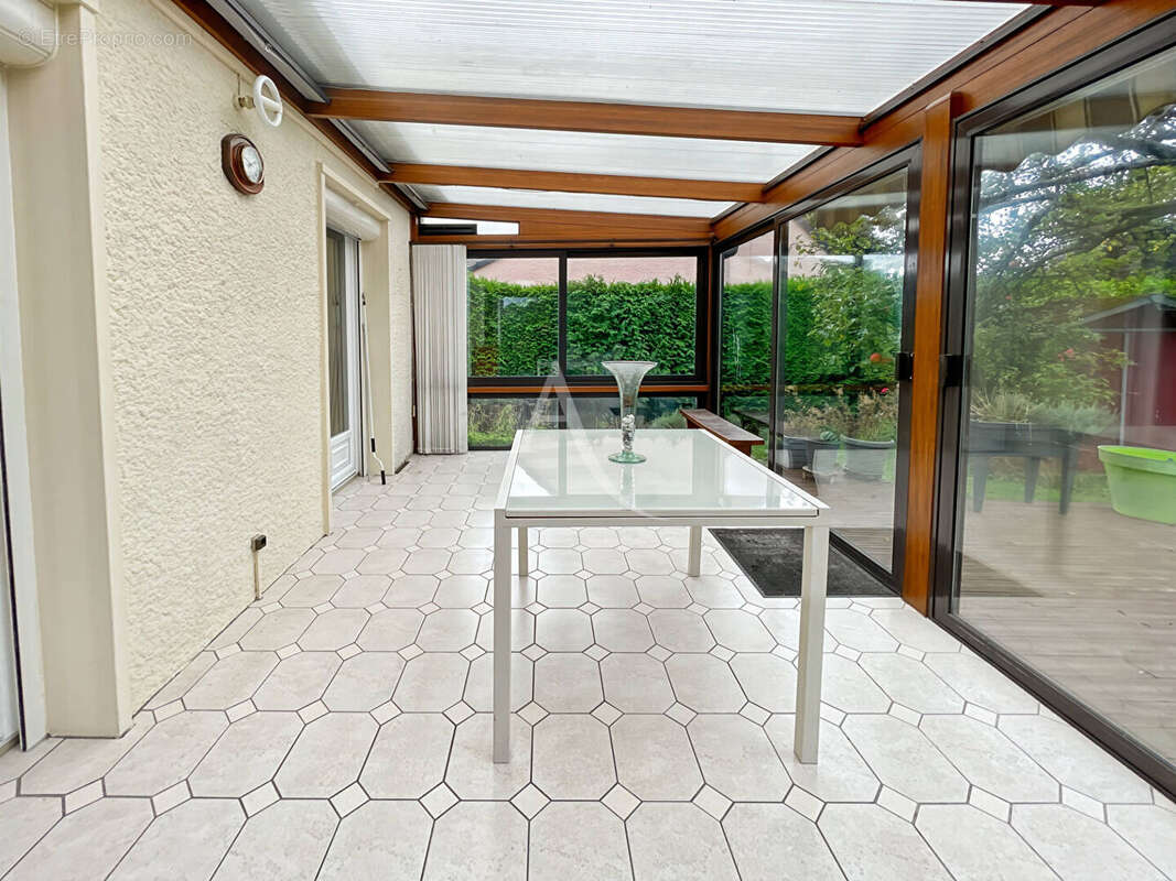 Maison à LE MESNIL-ESNARD