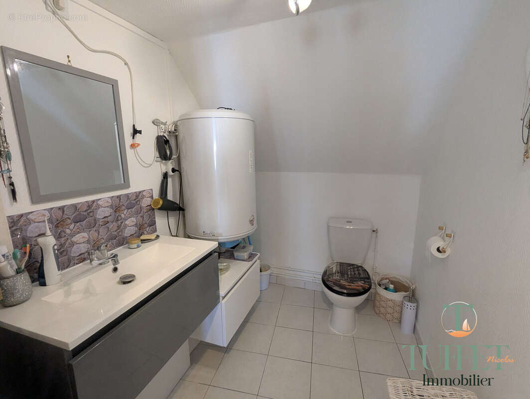 Appartement à HIERS-BROUAGE