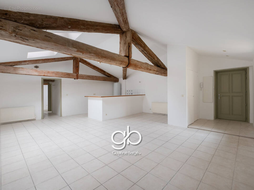Appartement à BEZIERS