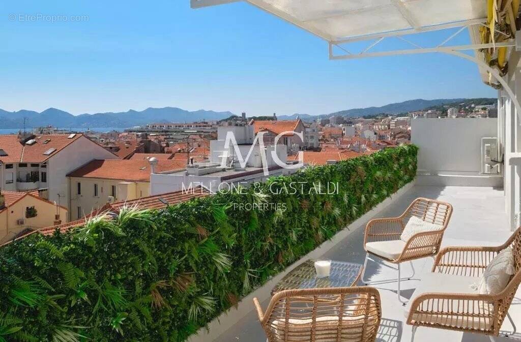 Appartement à CANNES