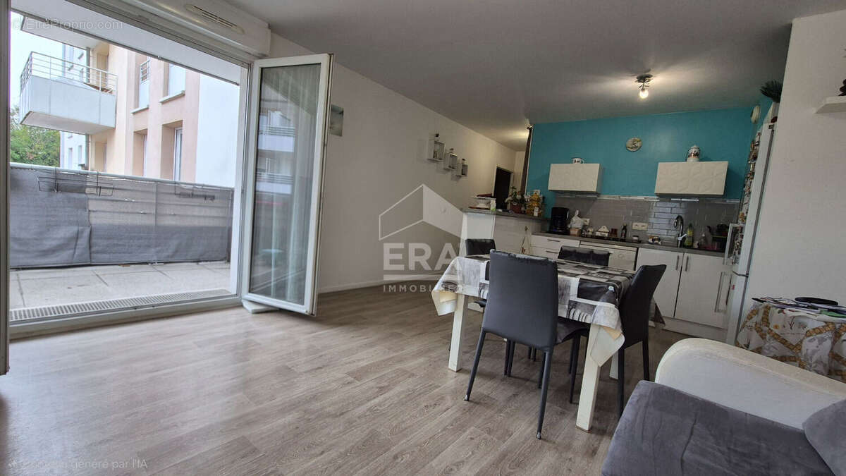 Appartement à BRIE-COMTE-ROBERT