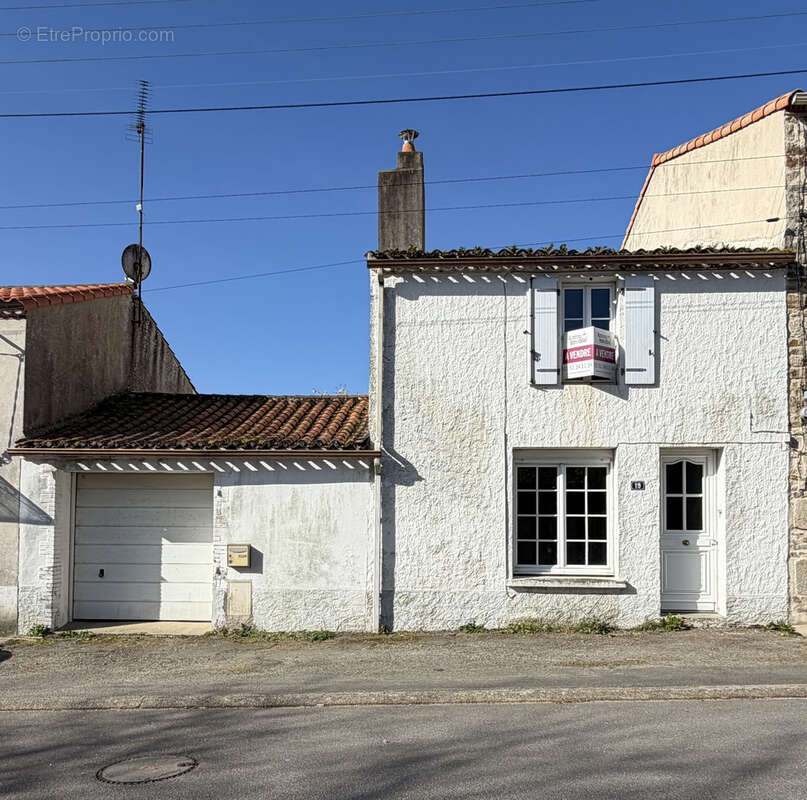 Maison à AIZENAY