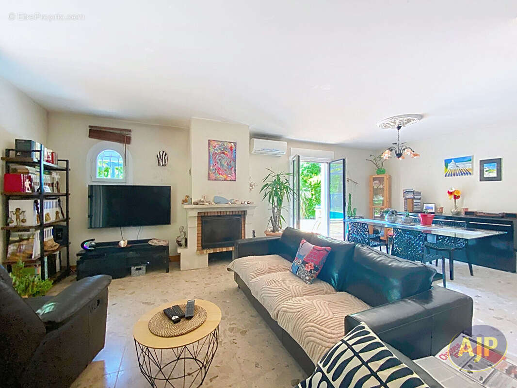 Audenge - maison 4 chambres avec piscine et garage - photo 6