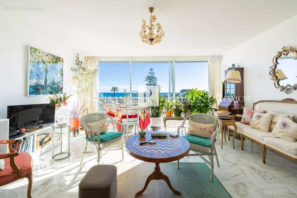 Appartement à BEAULIEU-SUR-MER