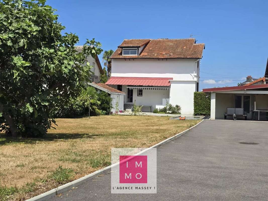 Maison à TARBES