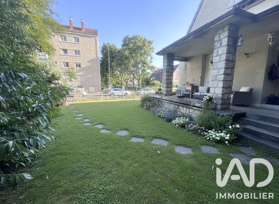 Photo 4 - Maison à DUGNY