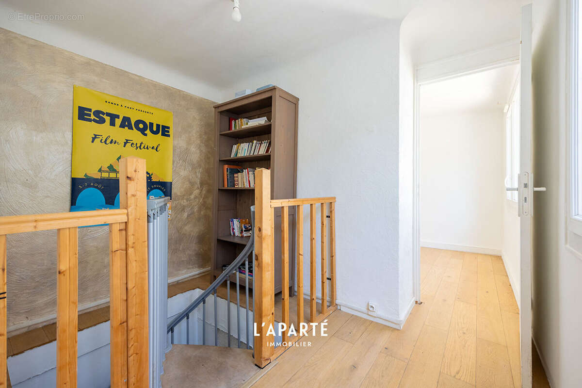 Appartement à MARSEILLE-16E