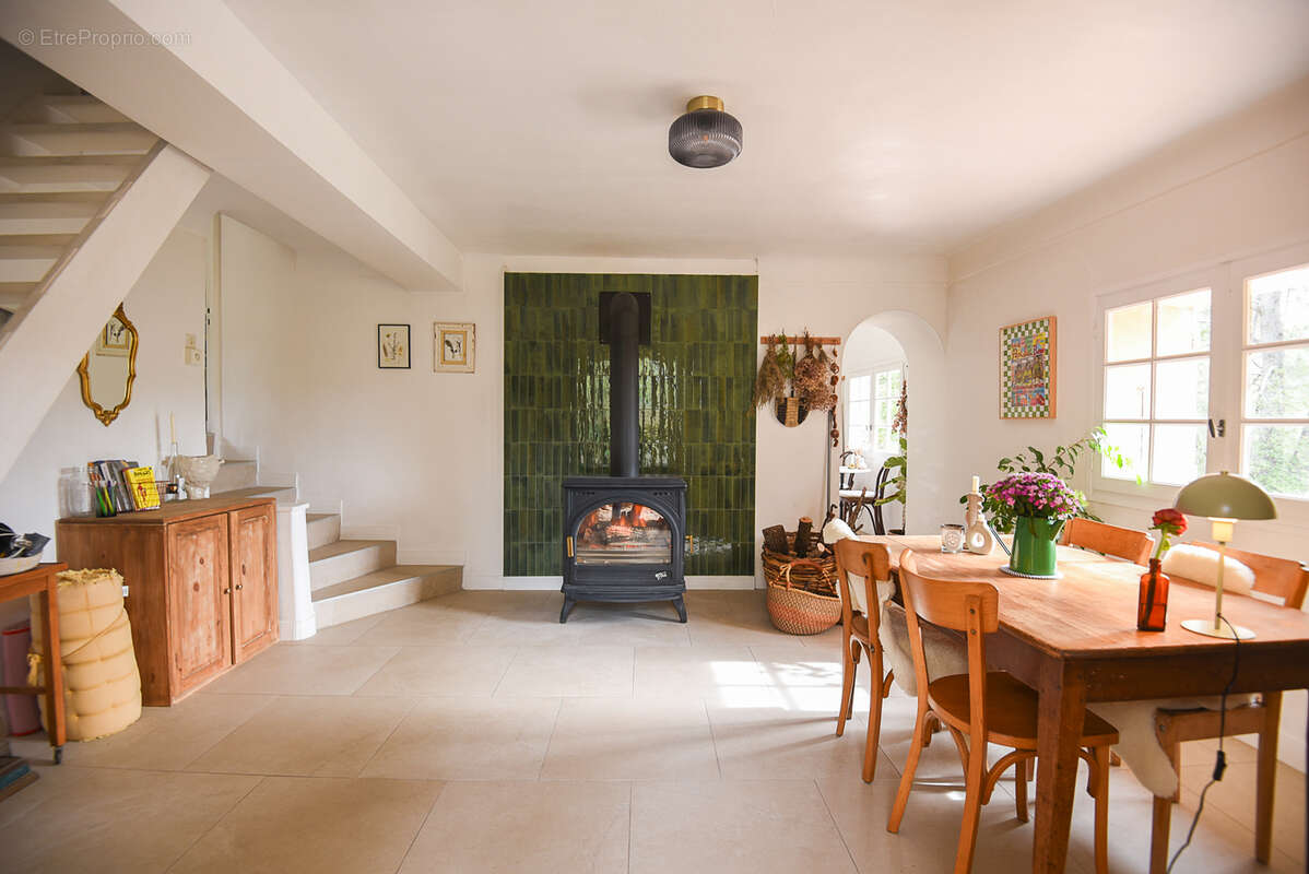 Maison à TOURTOUR