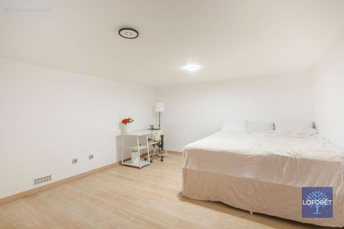 Maison à LES PAVILLONS-SOUS-BOIS