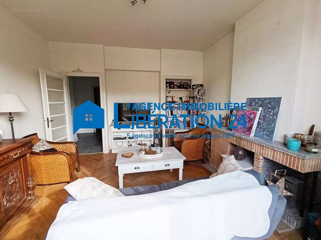 Appartement à SAINT-ETIENNE