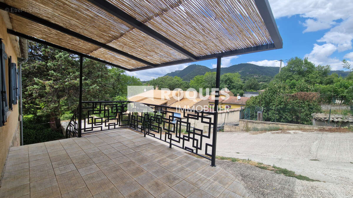 A vendre , villa plus terrain à Soubès - photo 12