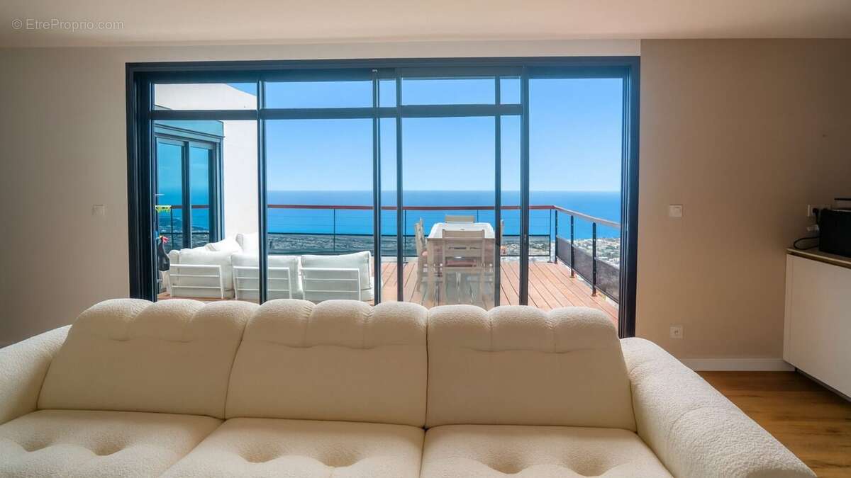 Maison à SAINT-DENIS