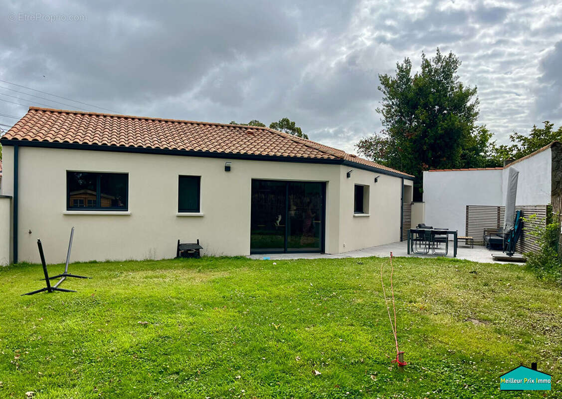Maison à LA CHEVROLIERE