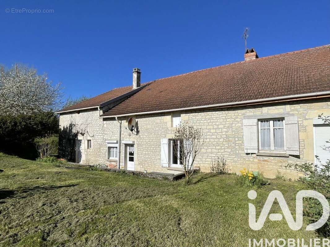 Photo 2 - Maison à LANTY-SUR-AUBE