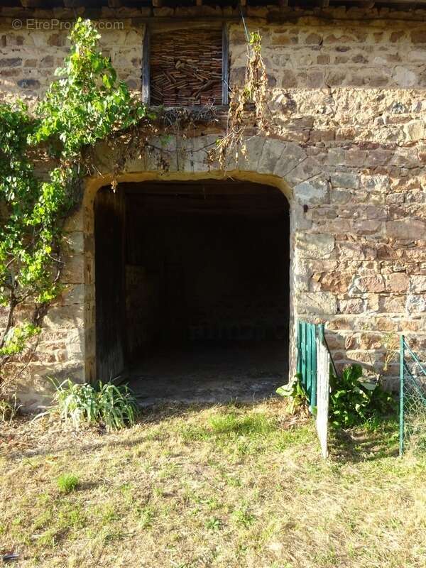 Maison à LA CLAYETTE