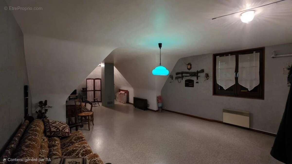 Maison à MILLY-SUR-THERAIN