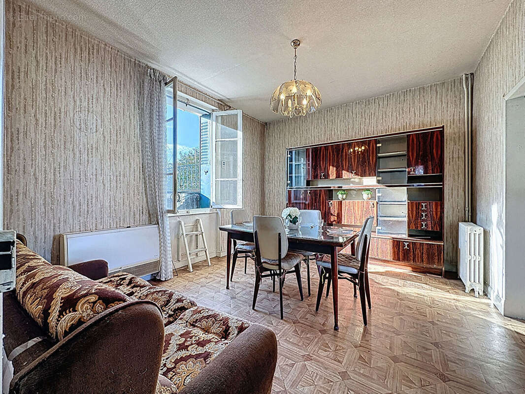 Maison à CLERMONT-FERRAND