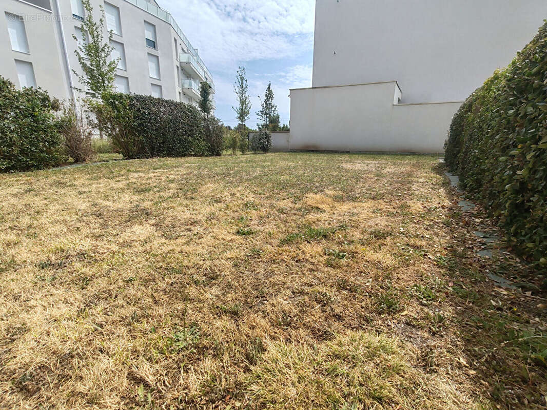 Appartement Saint Sebastien Sur Loire 2 pièce(s) - photo 8