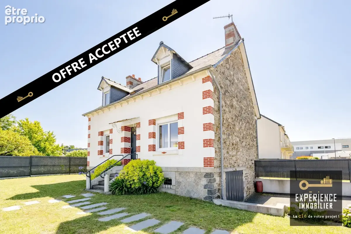 Maison à YFFINIAC