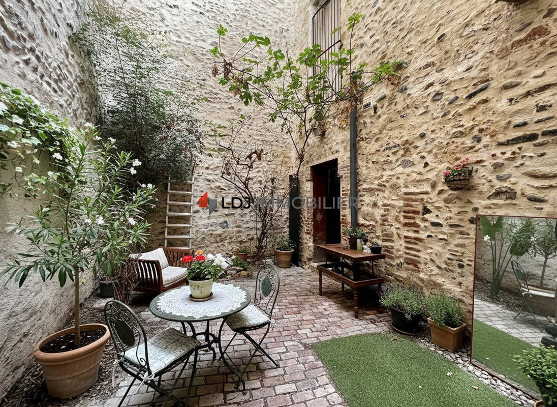 Patio de l'espace bien être - Appartement à RIVESALTES