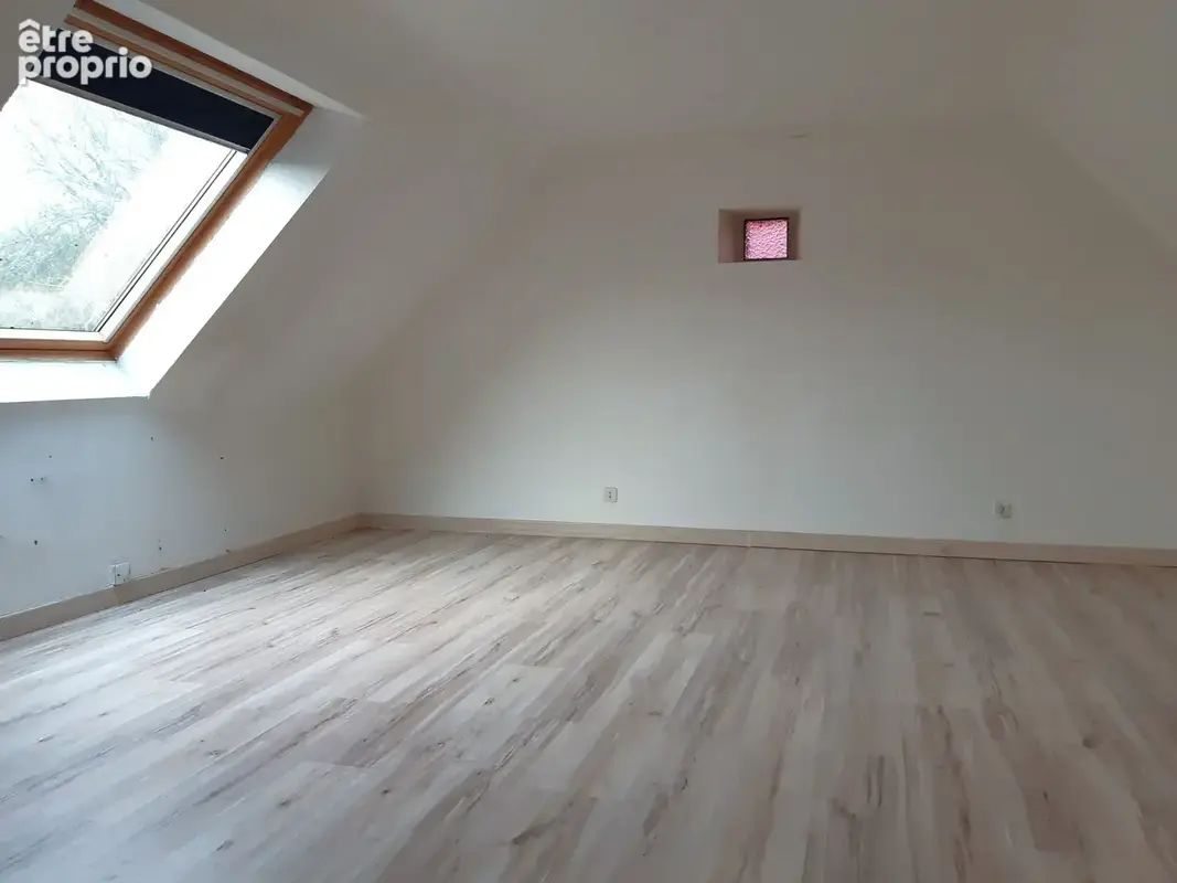 Spacieuse Longère sur terrain d'env. 2.300 m2 - photo 16