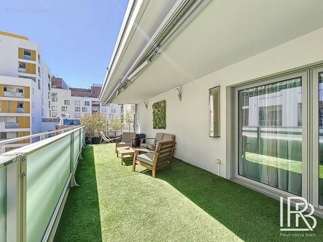 Appartement à MARSEILLE-2E