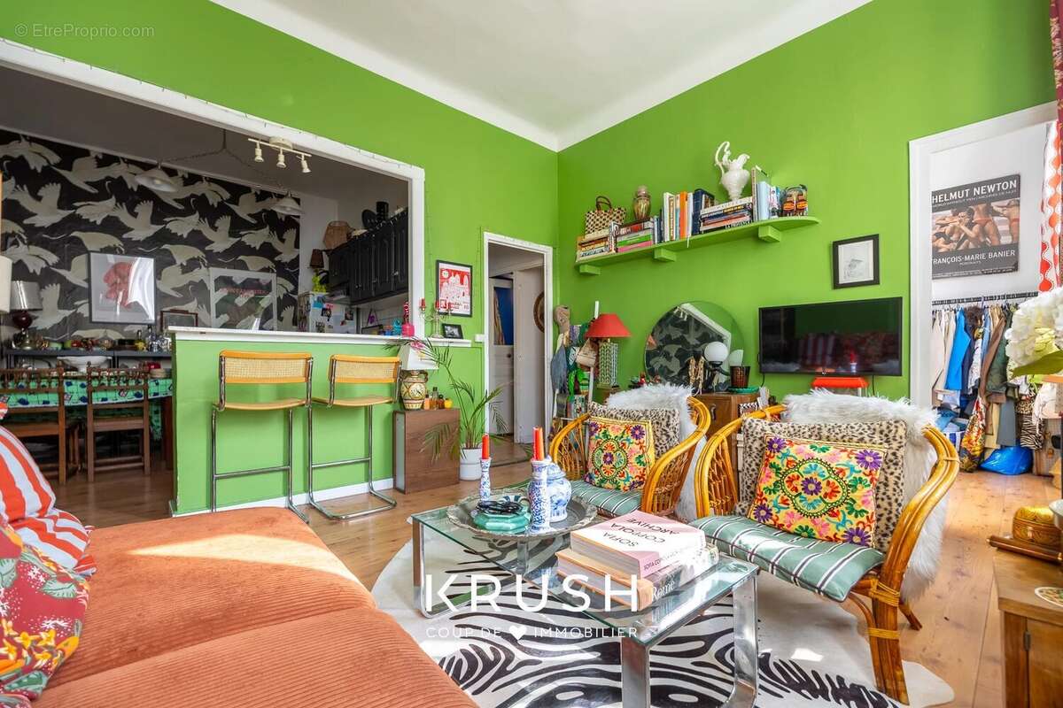 Appartement à MARSEILLE-5E