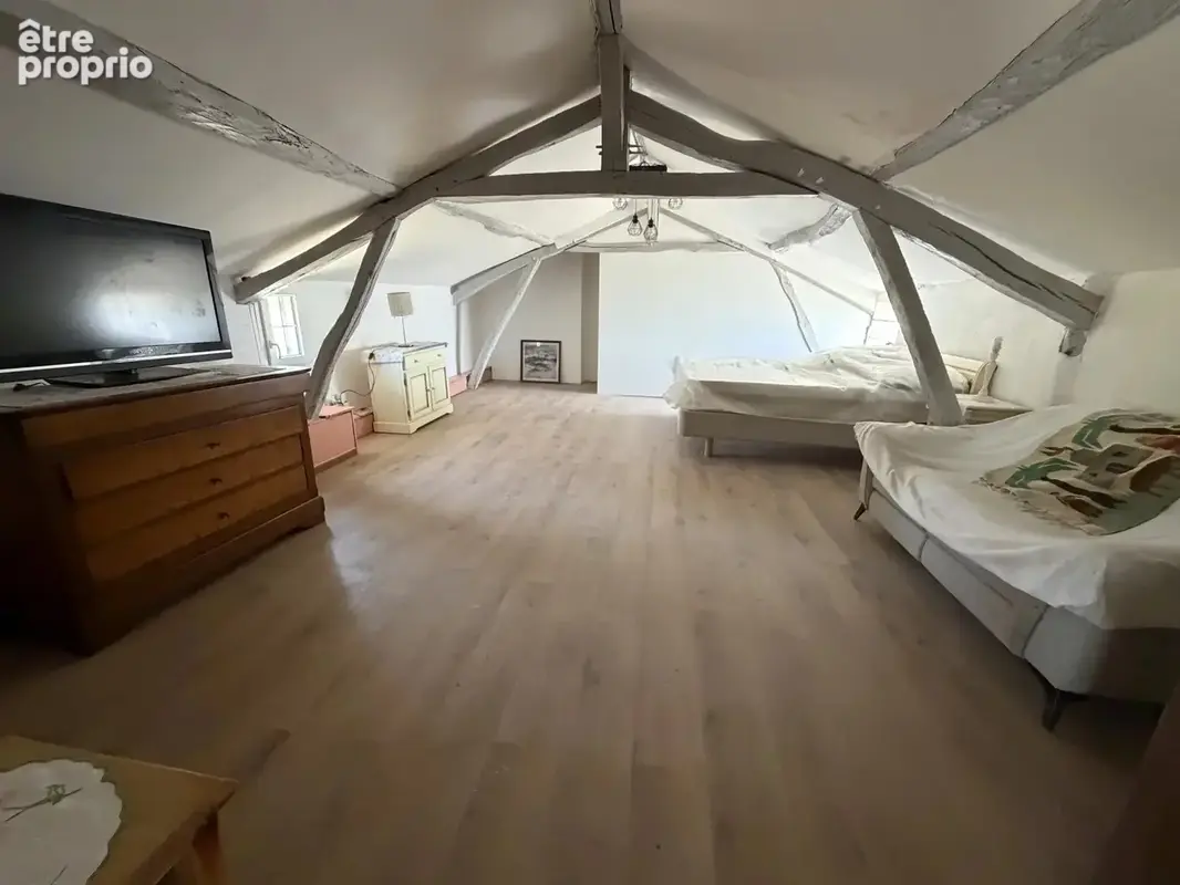 EXCLUSIVITÉ - Maison T5 de 219m2 habitables nichée sur les hauteurs gersoises dans un environnement calme - photo 9