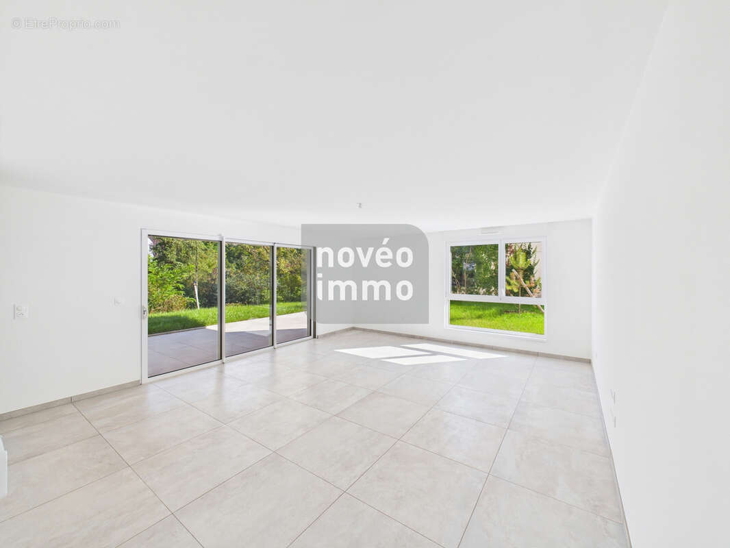 Appartement d'exception, magnifique T5 avec jardin au bord de l'eau - photo 4
