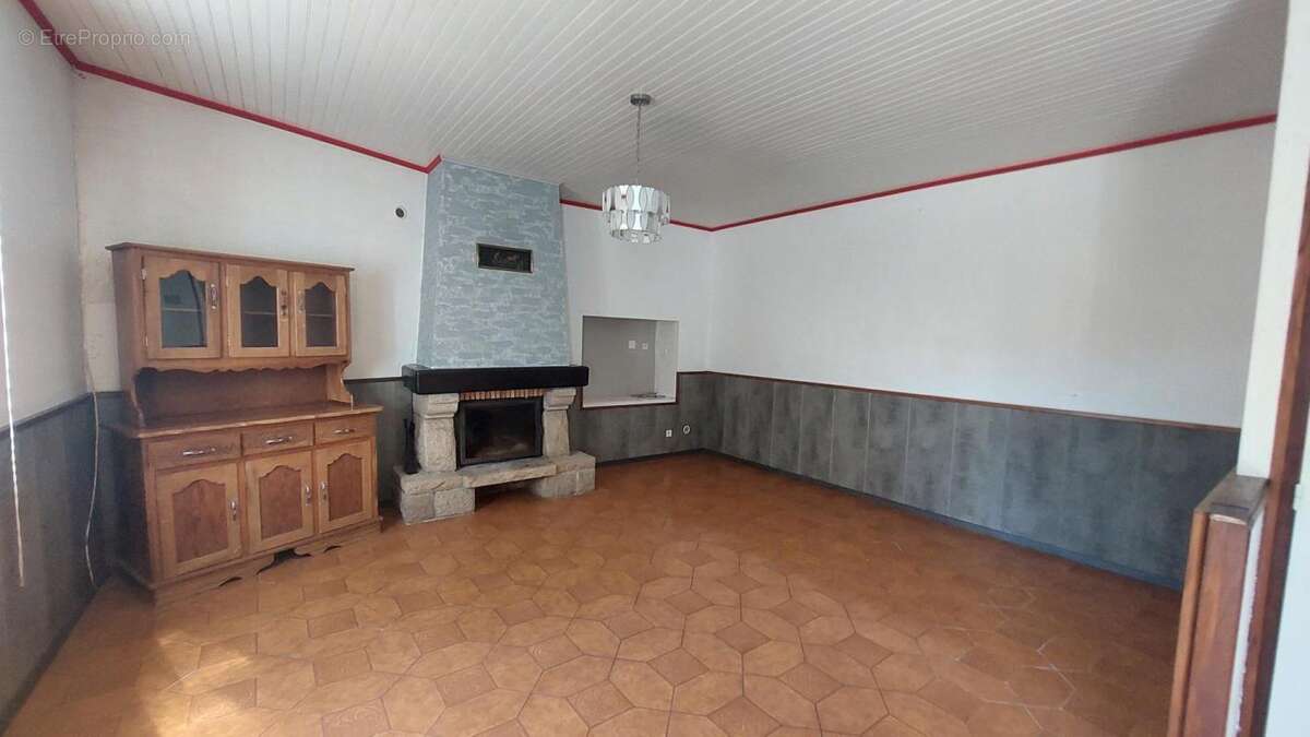 Maison à LOUARGAT