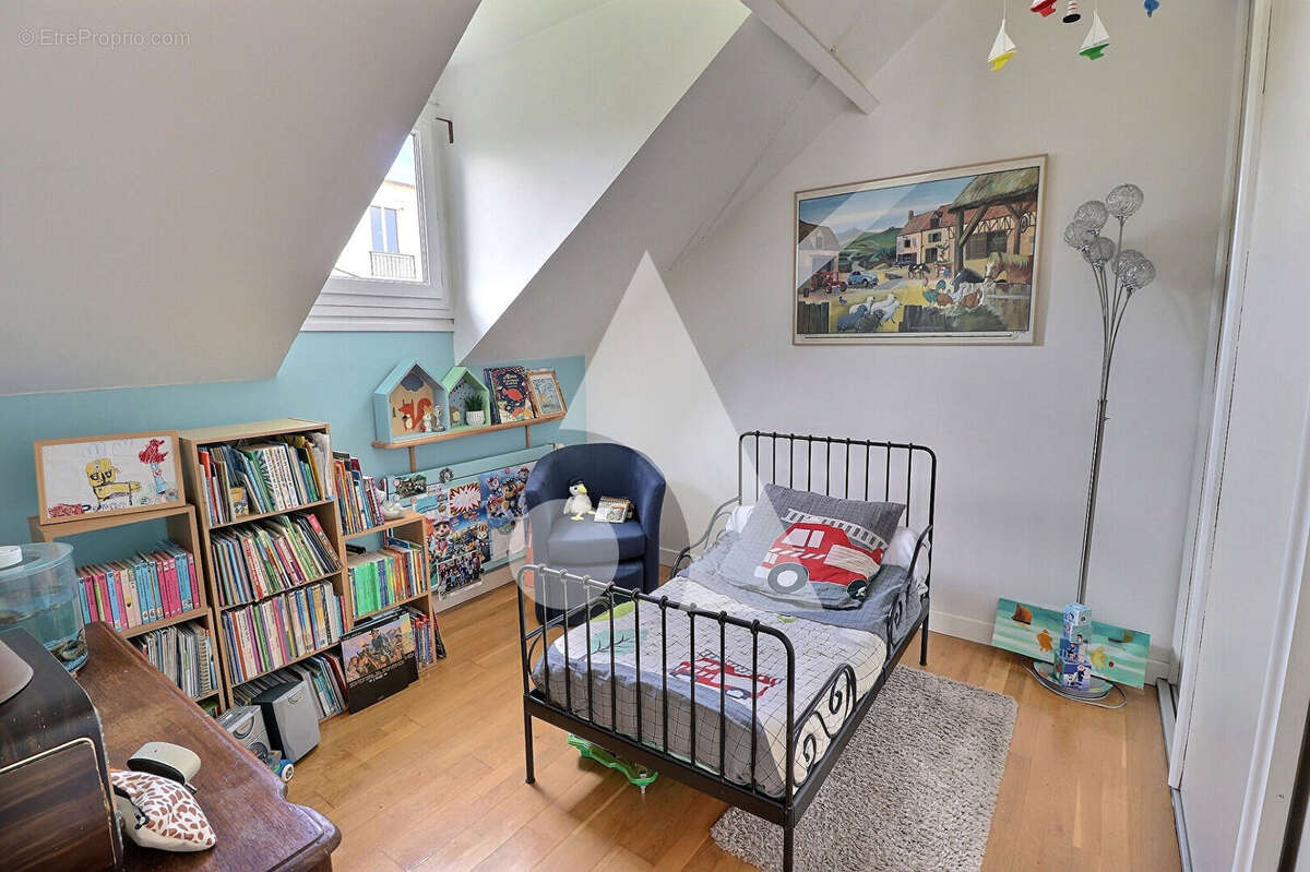 Maison à LA FRETTE-SUR-SEINE