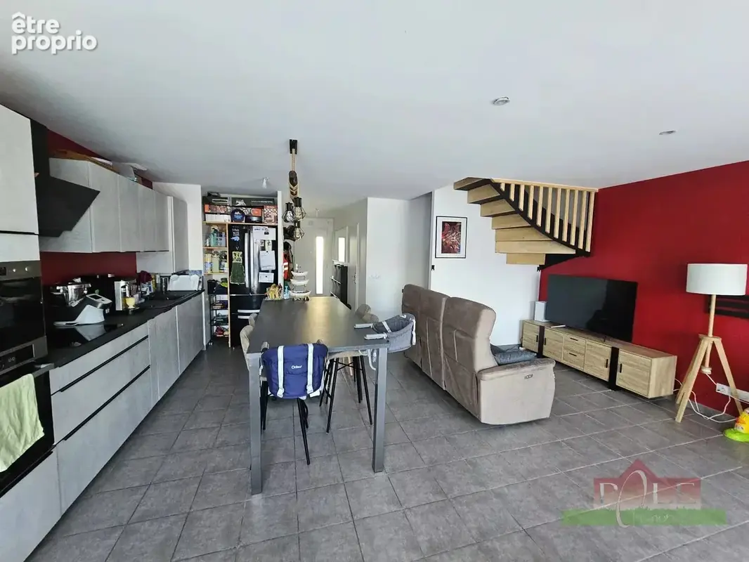 PONT-EVEQUE, Pavillon T5 de 104 m² avec jardin de 225 m² - photo 5