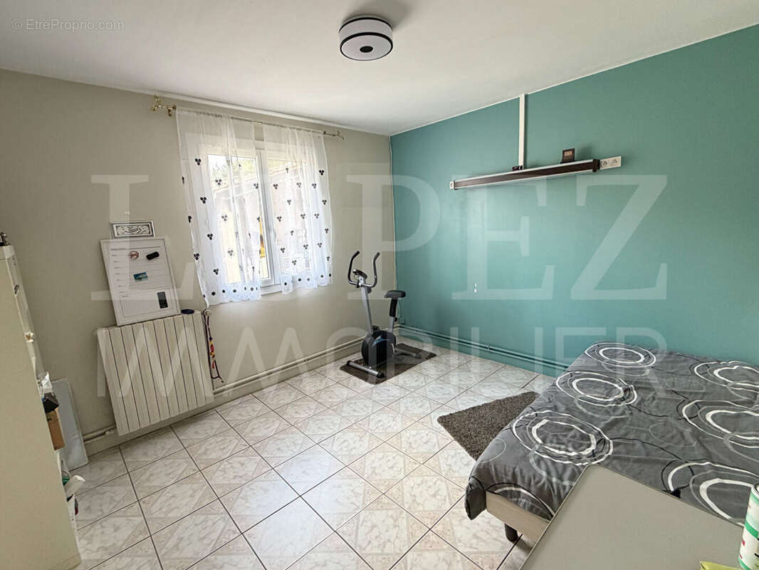 Maison Labruguiere 7 pièce(s) 115 m2 - photo 8