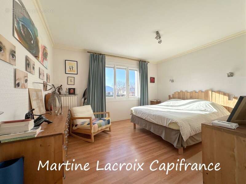 Dpt sarthe (72), à vendre la ferte-bernard - maison contemporaine  p6 de 145 m² - terrain de 741m² - photo 9