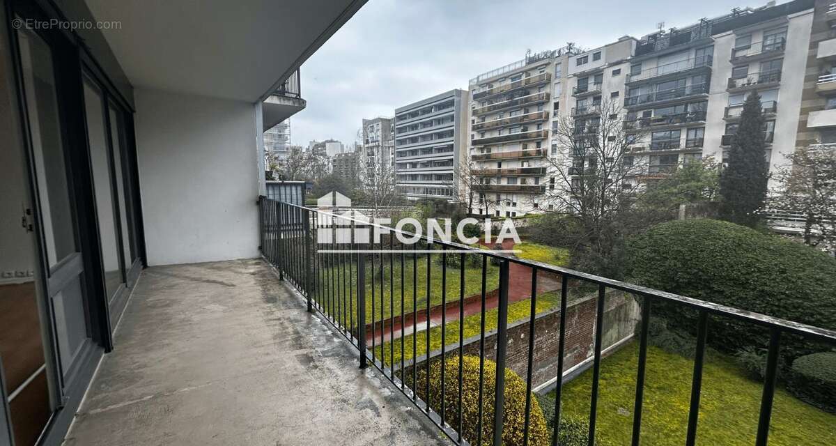 Appartement à BOULOGNE-BILLANCOURT