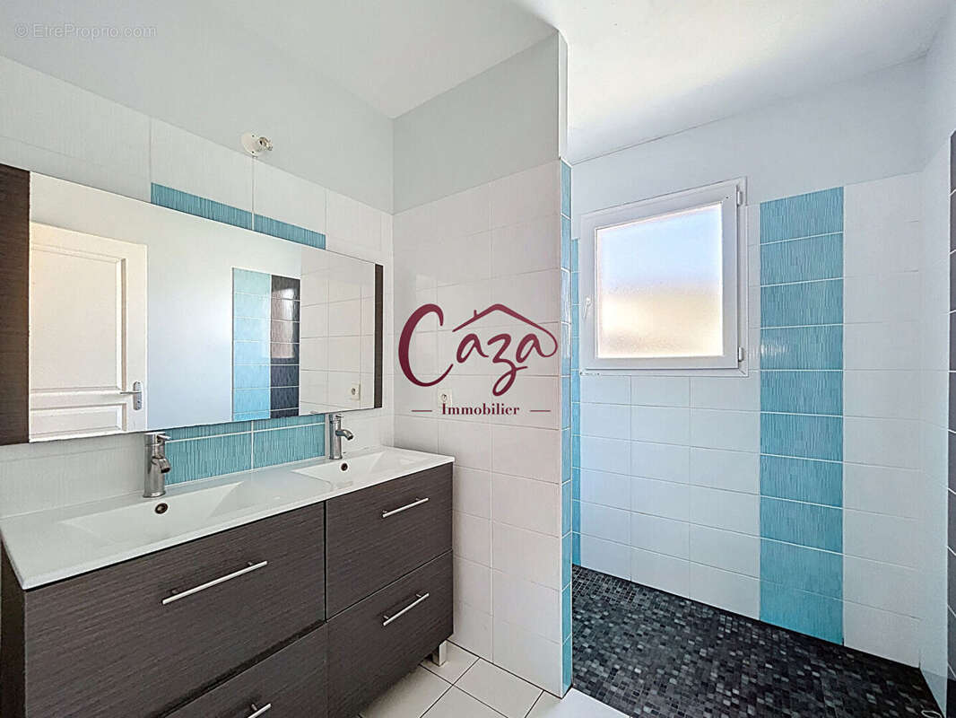 Maison à CAMBLANES-ET-MEYNAC