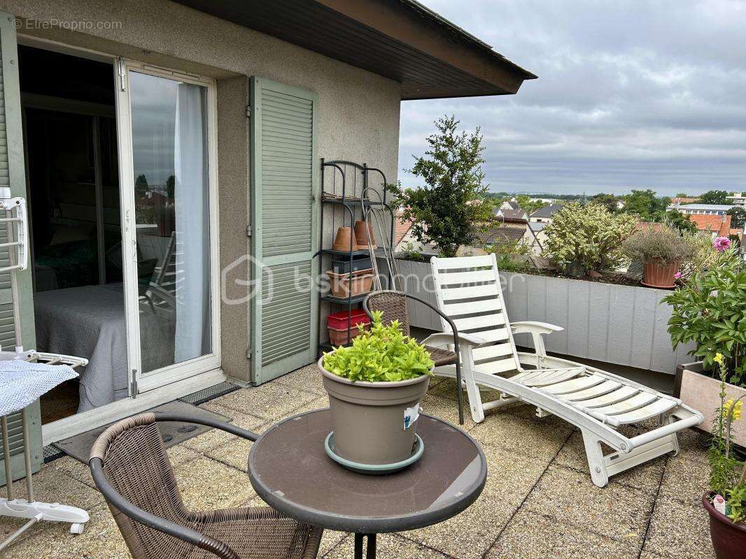 Appartement à LIVRY-GARGAN