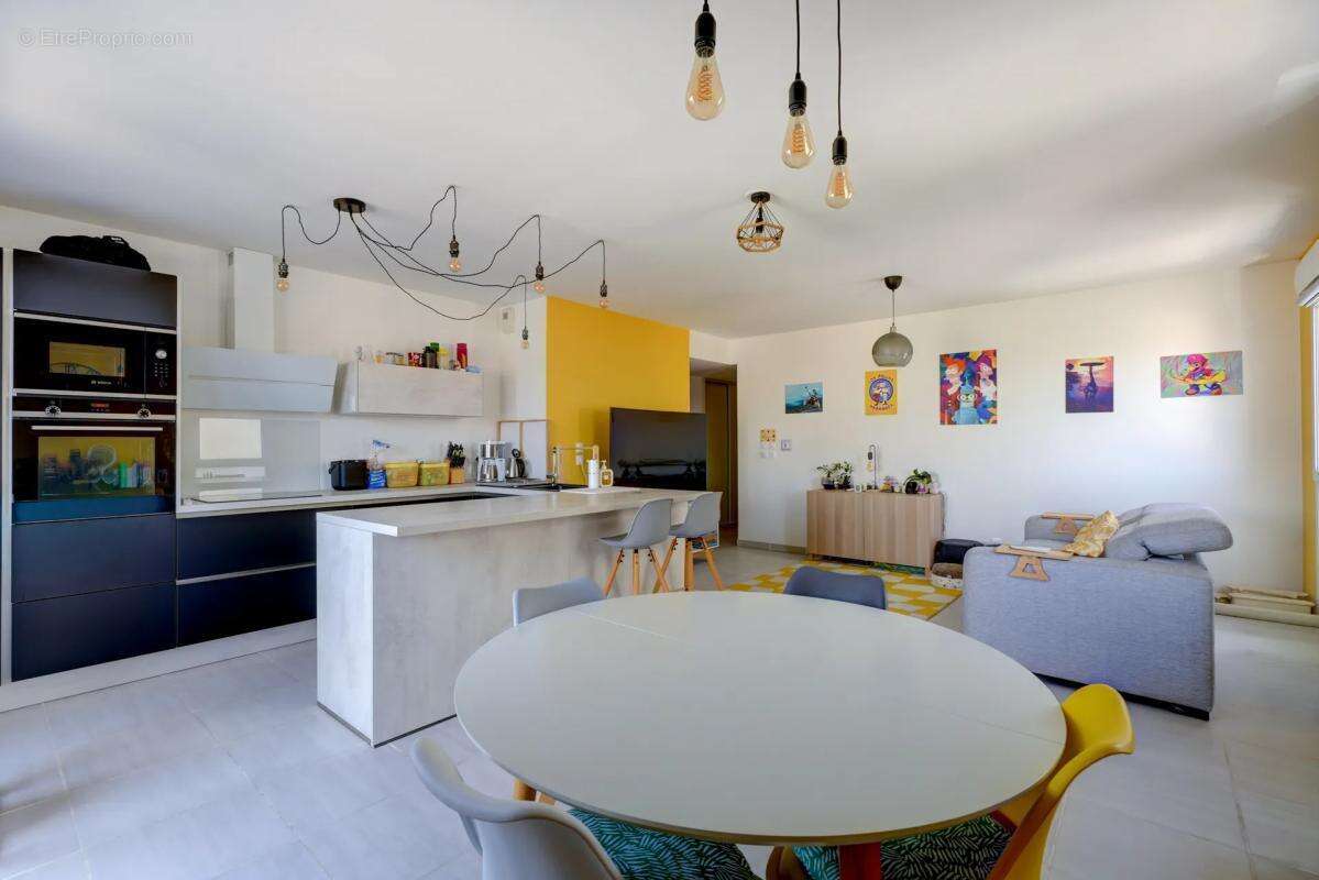 Appartement T4 de 90 m² à Villeurbanne - photo 5