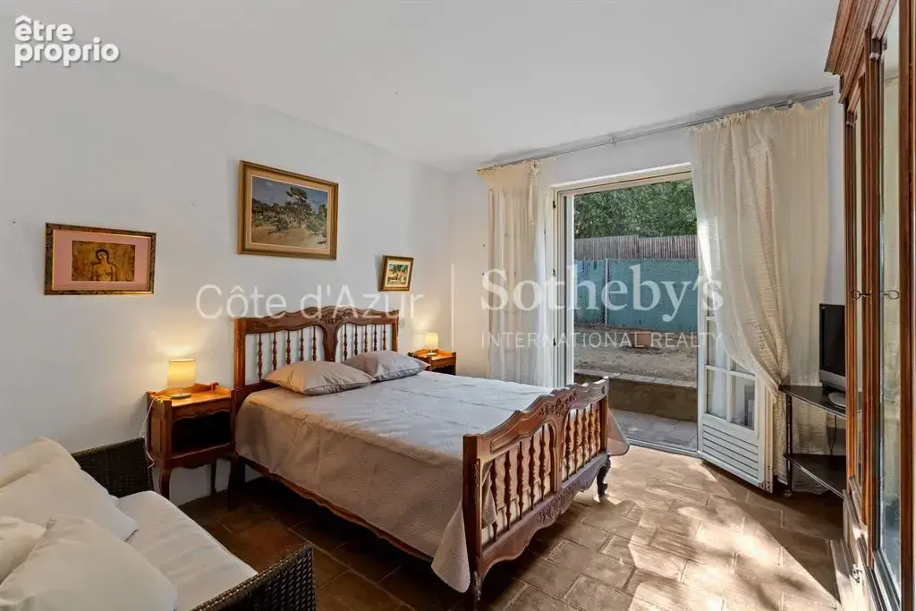 Saint Tropez, maison à rénover avec jardin à quelques minutes à pied du village - photo 17