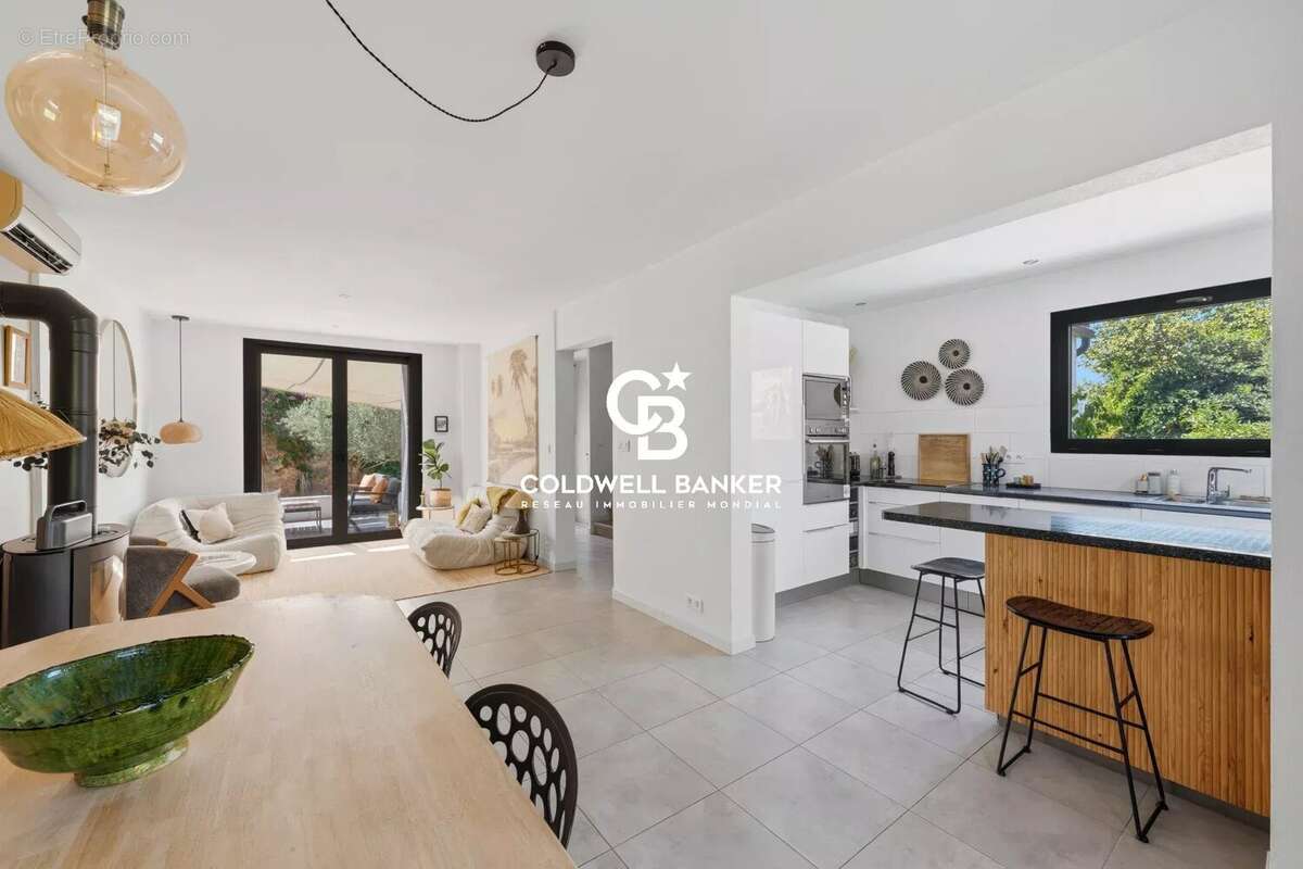 Maison 6 pièces 135 m² - photo 3