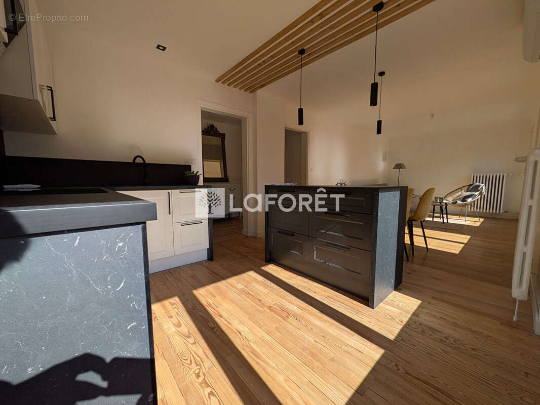 Appartement à ALBERTVILLE