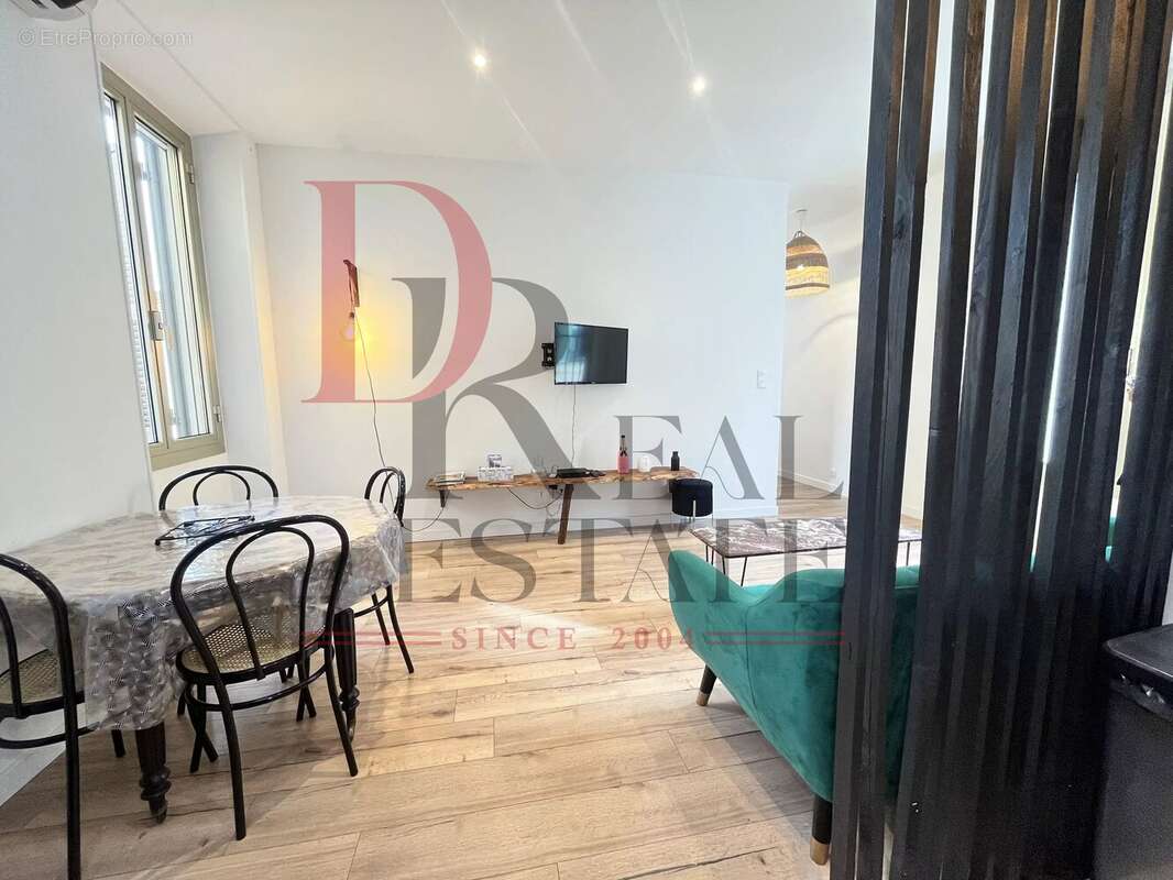 Appartement à MENTON