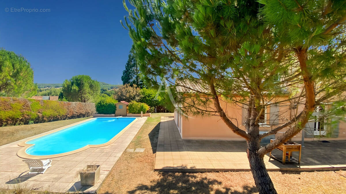 Maison 5 pièces 135 m² · à Penne-d'Agenais · 135 m² · 299 000 €