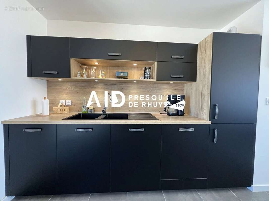 EN EXCLUSIVITE - Appartement de standing en plein coeur d'ARZON - photo 5